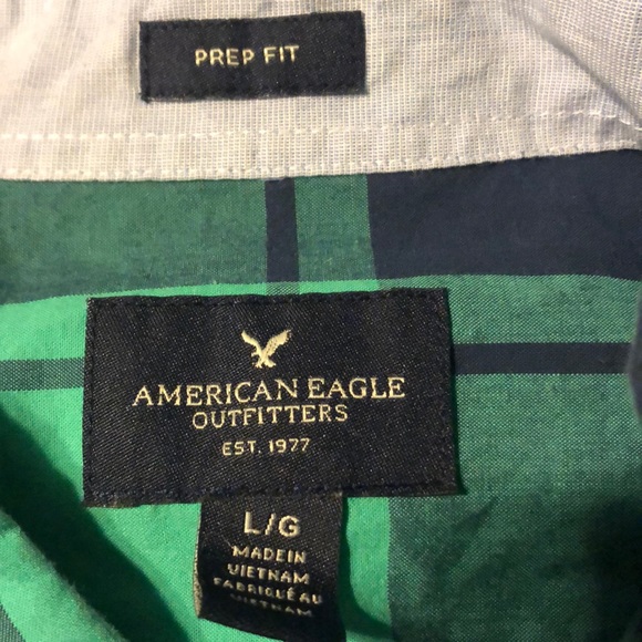 American Eagle long sleeve button down, Large - Picture 2 of 2